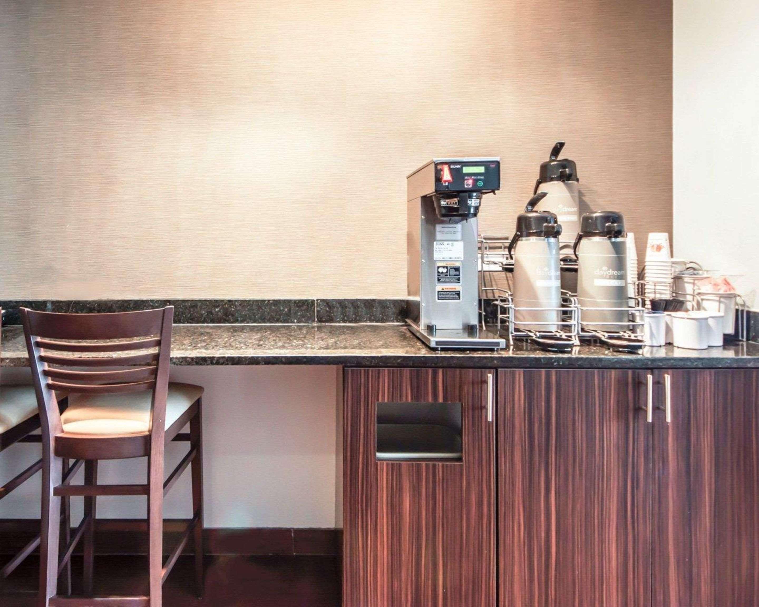 Sleep Inn&Suites Hennessey North Extérieur photo